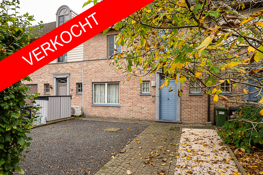 TK_135, OOSTAKKER - Instapklare gezinswoning met tuin