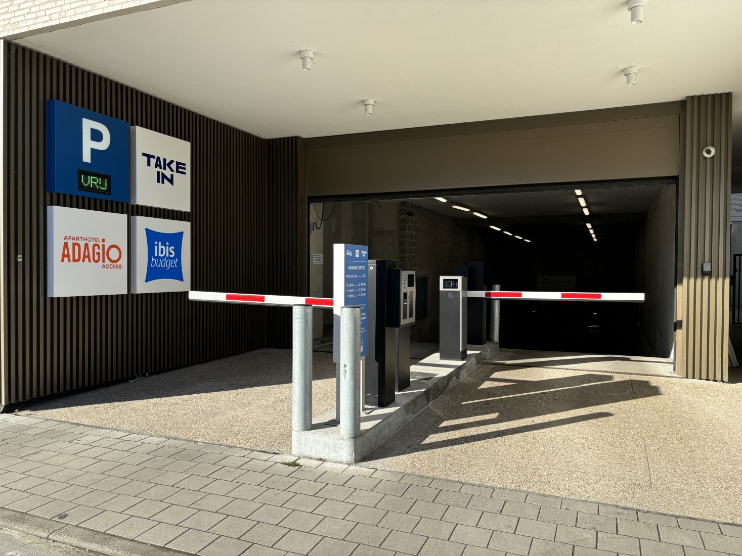 TK_149, GENT - Autostaanplaats te Kleindokkaai, Gent Dampoort